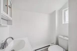 21 Miller St, Blackstone, MA 01504 - Photo 9