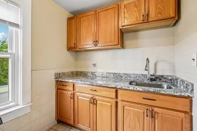 21 Miller St, Blackstone, MA 01504 - Photo 15