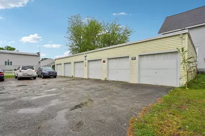 21 Miller St, Blackstone, MA 01504 - Photo 11