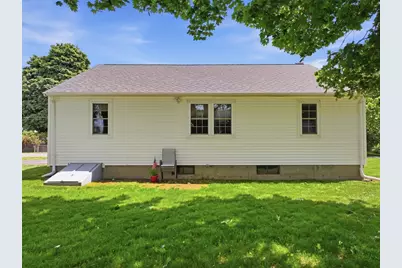 16 Hamilton Ave, Milford, MA 01757 - Photo 35