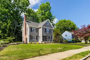 71 Converse St, Wakefield, MA 01880 - Photo 3