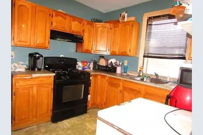 66 Burrell St, Boston, MA 02119 - Photo 15