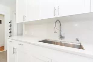 48 Farquhar St, Boston, MA 02131 - Photo 19