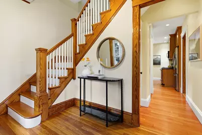 15 Ellis St, Woburn, MA 01801 - Photo 5
