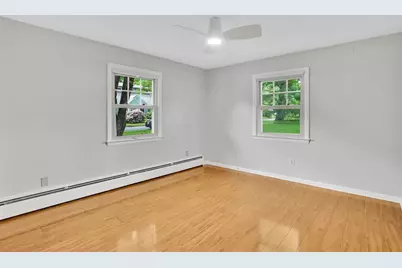 71 Leonard St, Northampton, MA 01053 - Photo 29