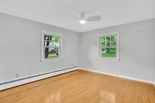 71 Leonard St, Northampton, MA 01053 - Photo 29