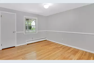 71 Leonard St, Northampton, MA 01053 - Photo 23