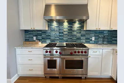19 Brinsley St, Quincy, MA 02169 - Photo 9