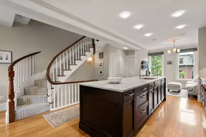 112 Appleton St, Boston, MA 02116 - Photo 9