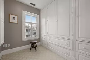 112 Appleton St, Boston, MA 02116 - Photo 21