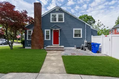 74 Highland St, Boston, MA 02136 - Photo 3