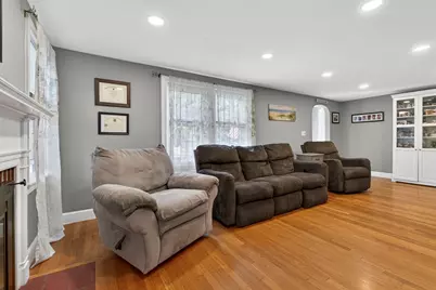 74 Highland St, Boston, MA 02136 - Photo 13