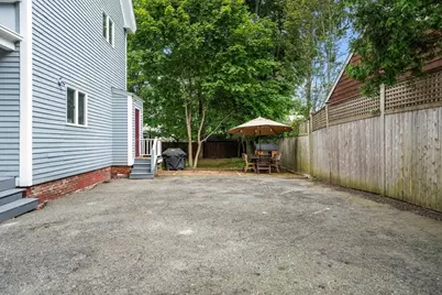 25 Barton St #3, Newburyport, MA 01950 - Photo 23