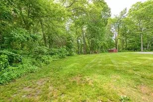100 Mary Ln, Bridgewater, MA 02324 - Photo 5