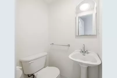 18 Bradford Road #18, Winchester, MA 01890 - Photo 11
