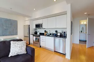 2 Earhart, Cambridge, MA 02141 - Photo 5