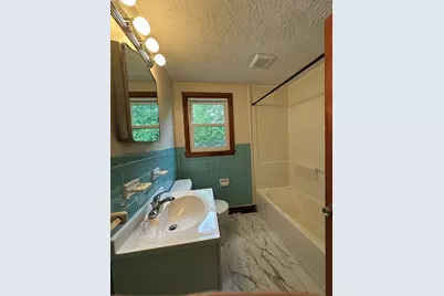 53 Magnolia Avenue #Right side, Billerica, MA 01821 - Photo 11