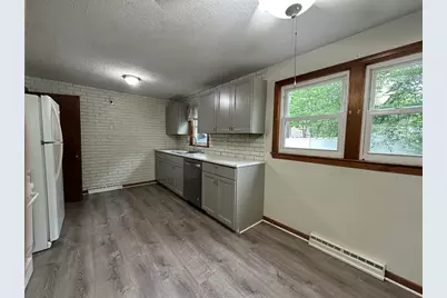 53 Magnolia Avenue #Right side, Billerica, MA 01821 - Photo 7