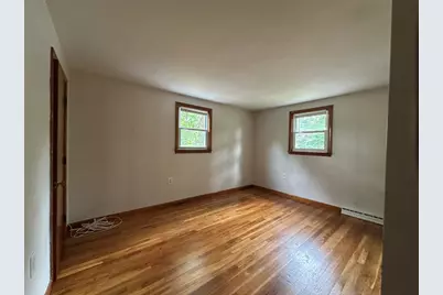 53 Magnolia Avenue #Right side, Billerica, MA 01821 - Photo 13