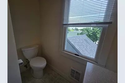 14 Hawkes St #2, Marblehead, MA 01945 - Photo 7