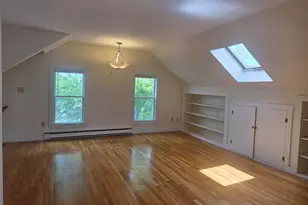 14 Hawkes St, Marblehead, MA 01945 - Photo 1