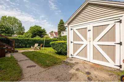 8 Highland Street, Peabody, MA 01960 - Photo 5