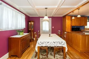 8 Highland St, Peabody, MA 01960 - Photo 7