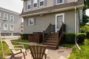 8 Highland St, Peabody, MA 01960 - Photo 29