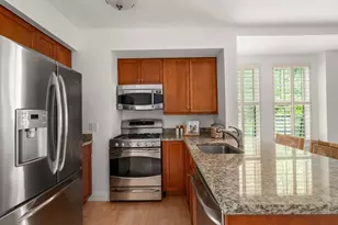 99 Crowninshield Rd, Brookline, MA 02446 - Photo 7