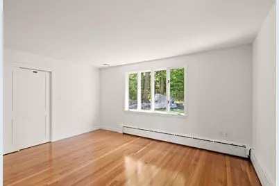 389 Porter St, Melrose, MA 02176 - Photo 25