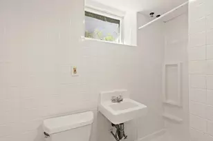 389 Porter St, Melrose, MA 02176 - Photo 39