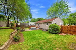 168 Keddy St, Springfield, MA 01109 - Photo 3