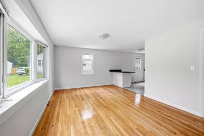 168 Keddy St., Springfield, MA 01109 - Photo 9