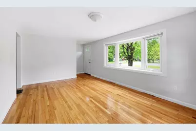 168 Keddy St., Springfield, MA 01109 - Photo 7