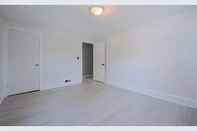 85 West Main Street, Groton, MA 01450 - Photo 17