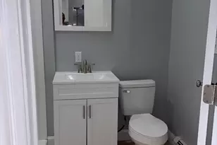 27 Burtt St, Lowell, MA 01851 - Photo 17
