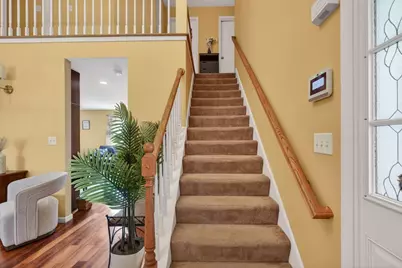 16A Burghardt St, Worcester, MA 01604 - Photo 17