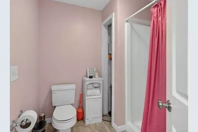 16A Burghardt St, Worcester, MA 01604 - Photo 23