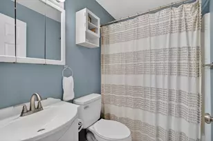 16A Burghardt St, Worcester, MA 01604 - Photo 27