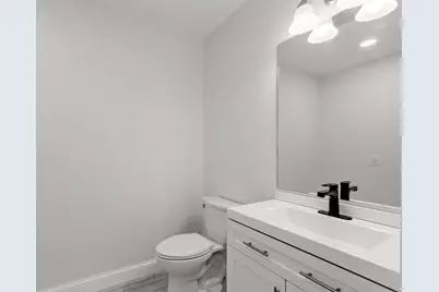 697 Westminster Hill Rd, Fitchburg, MA 01420 - Photo 17