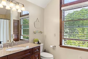 256 Linden St, Hamilton, MA 01982 - Photo 27