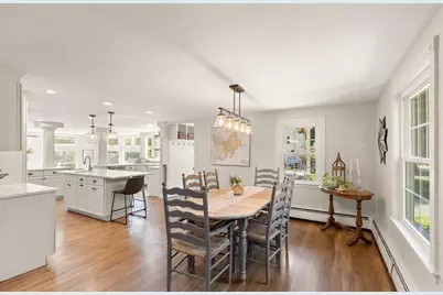 256 Linden St, Hamilton, MA 01982 - Photo 19
