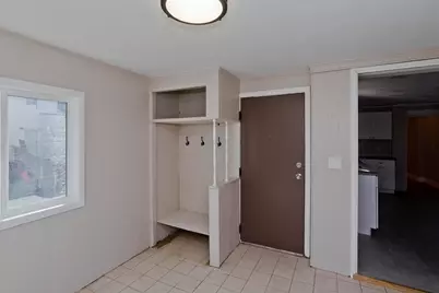 13 Hampden St, Westfield, MA 01085 - Photo 17
