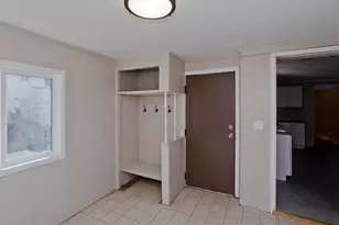 13 Hampden St, Westfield, MA 01085 - Photo 17