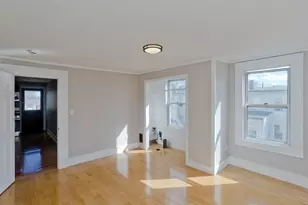 13 Hampden St, Westfield, MA 01085 - Photo 7
