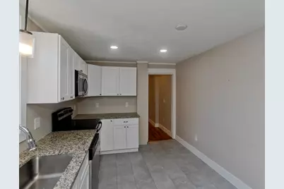 13 Hampden St, Westfield, MA 01085 - Photo 19