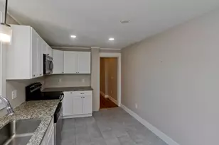 13 Hampden St, Westfield, MA 01085 - Photo 19