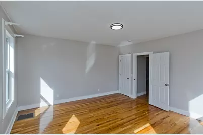 13 Hampden St, Westfield, MA 01085 - Photo 33