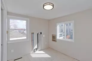 13 Hampden St, Westfield, MA 01085 - Photo 15