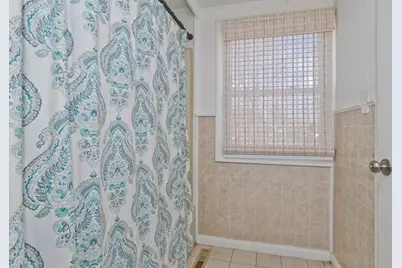 13 Hampden St, Westfield, MA 01085 - Photo 13